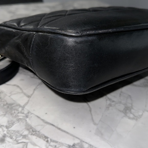 Chanel Matelasse lamb skin quilted shoulder bag - Picture 4 of 14